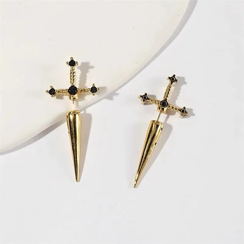 Eclessyra™ Sword Earrings